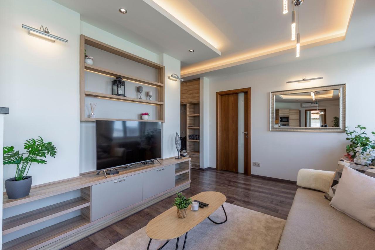 Luxury Residence With A Beautiful View For The Danube River ブダペスト エクステリア 写真